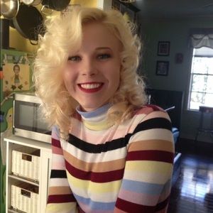 Meet your Posher, Chloe